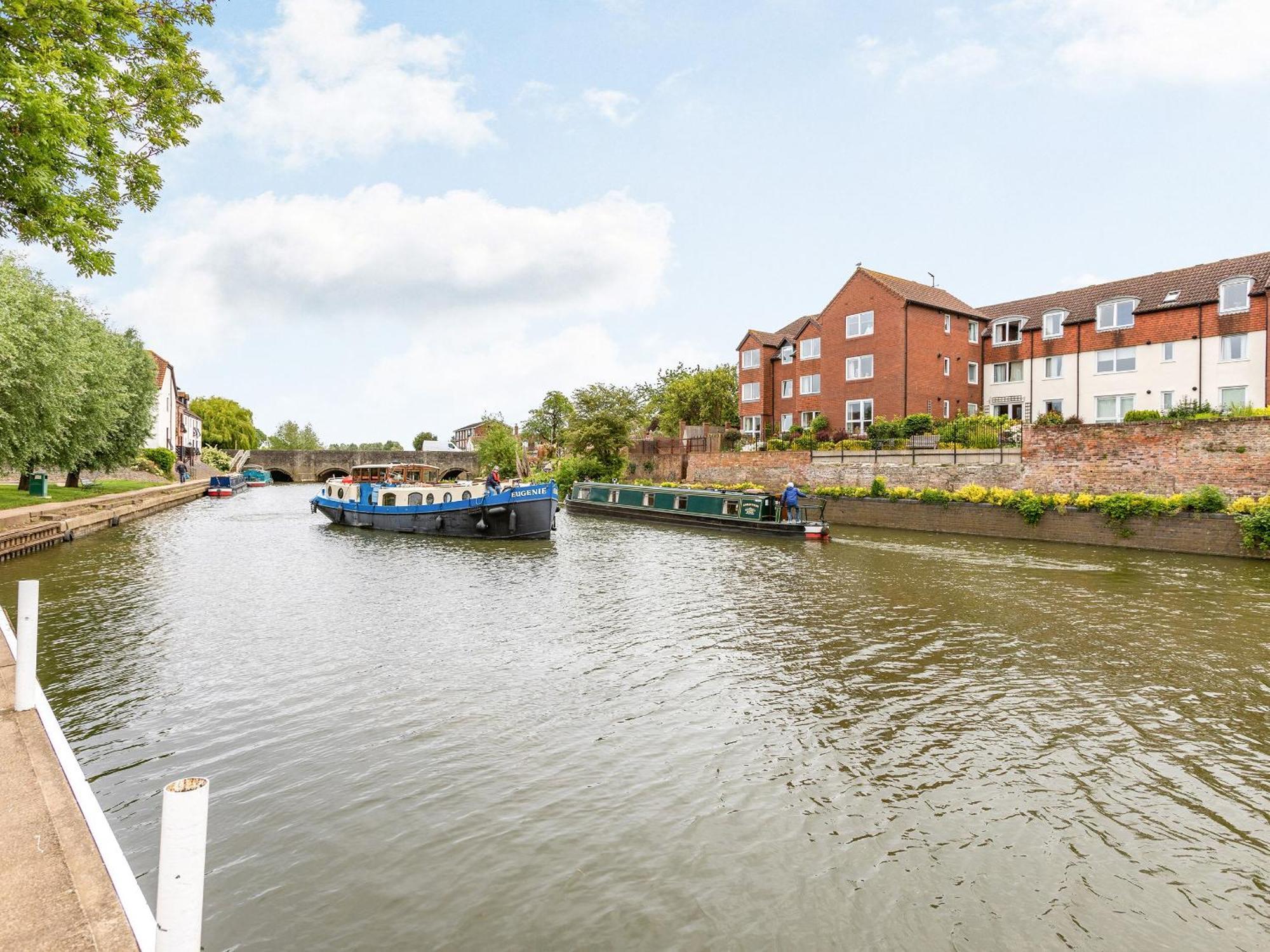 Avon Lock Cottage - Uk34125 Тюксбъри Екстериор снимка